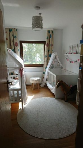Sonnige EG-Wohnung mit EBK, Wannenbad, Kamin & Garten - von privat an privat – 2. Schlafzimmer (Bsp.)