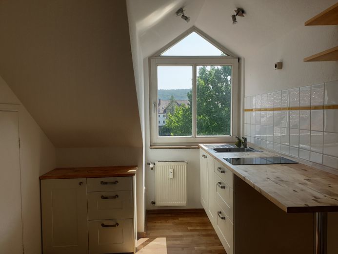Ostviertel: 2-Zimmer-Whg Nähe Schwänchenteich Kep DG re E13 – Küche