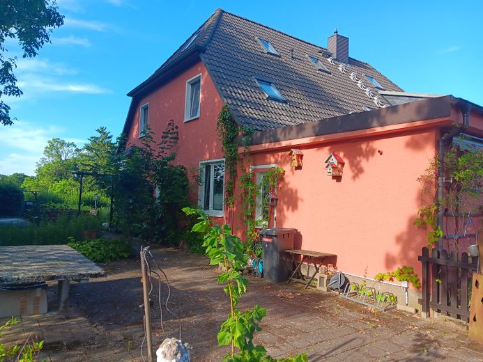 Haus am See Residenz oder Rendite – Seitenansicht links