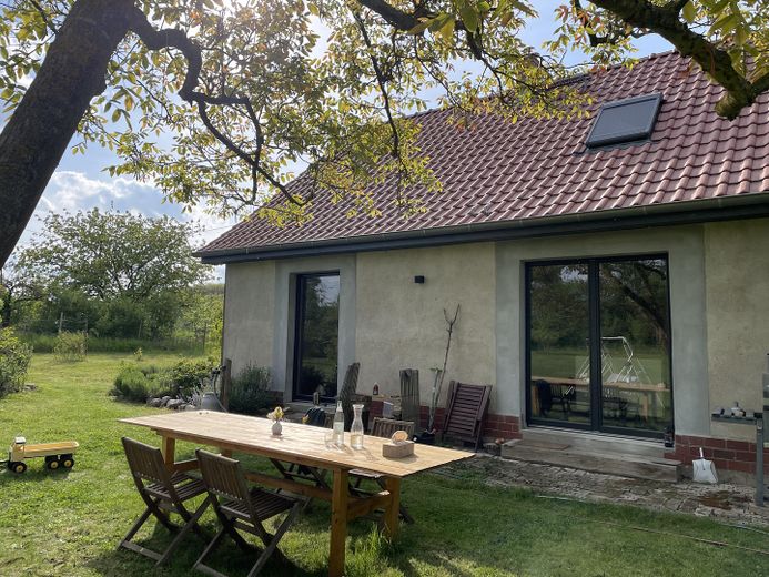 Dream property with house in the Uckermark – right in the biosphere reserve, water and forest – Aussenansicht Süden