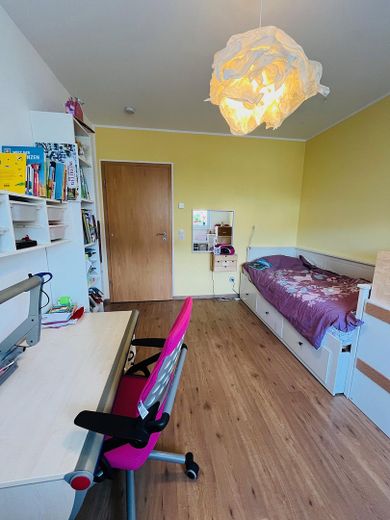 Schlafen/Kind/Arbeitszimmer