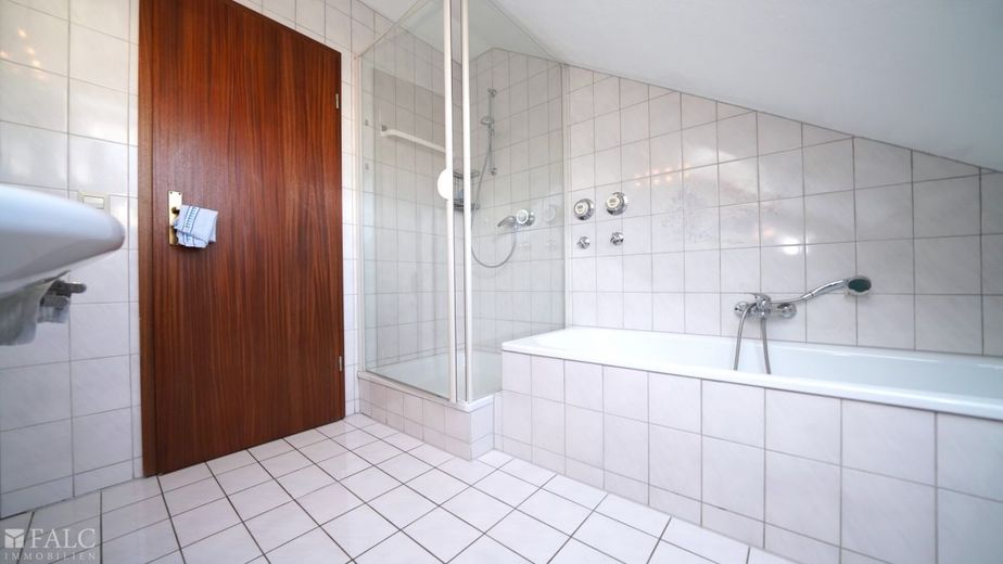 Dusche Ansicht BAD