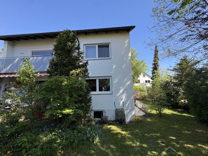 Gepflegtes Einfamilienhaus mit Garage und Garten in ruhiger u. gehobener Lage Erlangen – EFH Erlangen 028