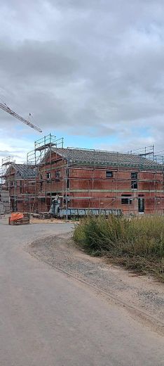 Bautenstand 08/2025 außen