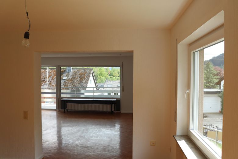 Esszimmer und Wohnzimmer