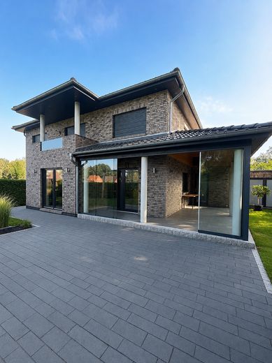 Exklusives Einfamilienhaus mit Wellness & Smart Home – Foto 3