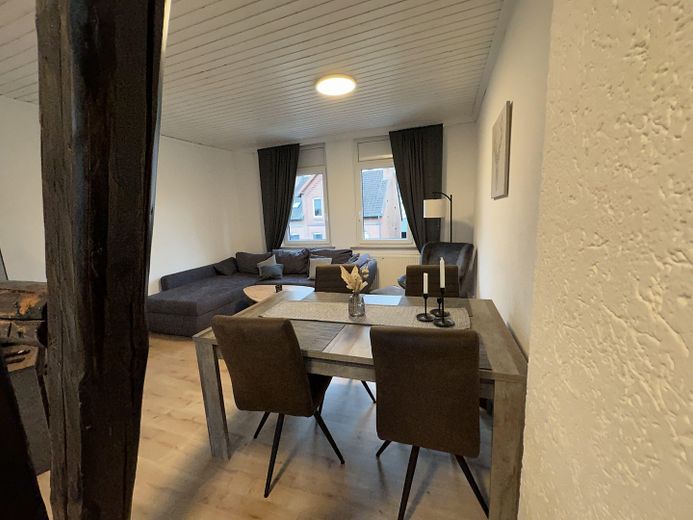 4ZKB Maisonettewhg., Stellplatz, Moritzberg – Großes Wohnzimmer