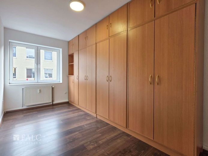 Charmante Stadtwohnung mit Balkon im Herzen von Duisburg-Ruhrort – Kinderzimmer