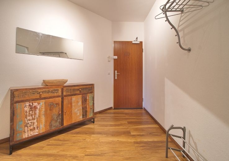 Großzügige Wohnung mit kompletter Ausstattung, Balkon, Tiefgaragenstellplatz, Laufnähe zum Hauptbahnhof und Isenbergviertel – fa2290b477a3000367e049090c3d33b78e5f4c4a.jpg