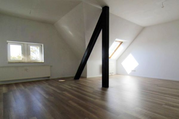 accogliente appartamento di 3 locali nel sottotetto