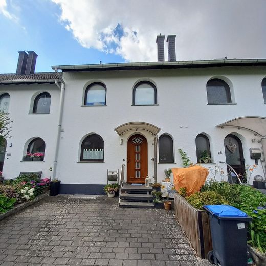Mayen, Reihenhaus, ruhig aber stadtnah gelegen – Foto 1