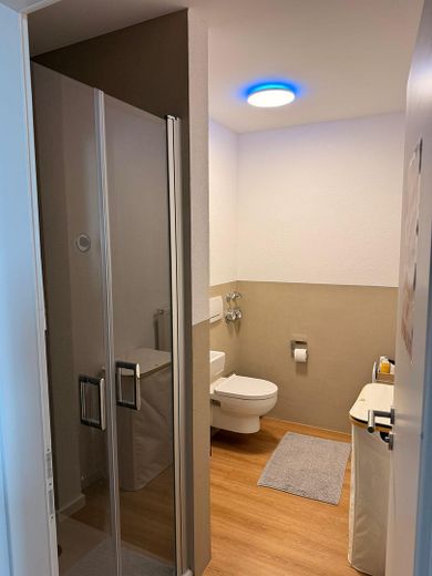 Appartamento cittadino di 2,5 locali a Rheinfelden in affitto dal 01.11.2026 – Badezimmer