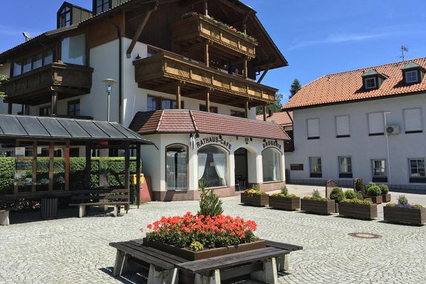 3 Zimmer Wohnung / Südseite in Bischofsmais - Erstbezug nach Renovierung