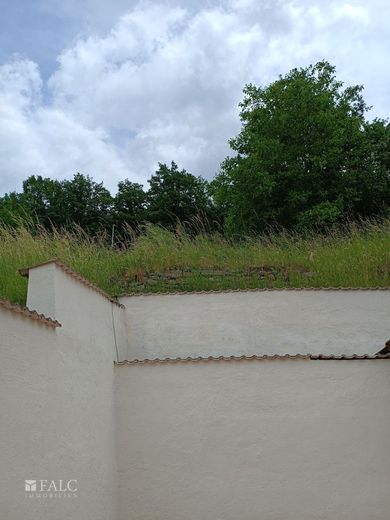 Grundstück - Terrasse