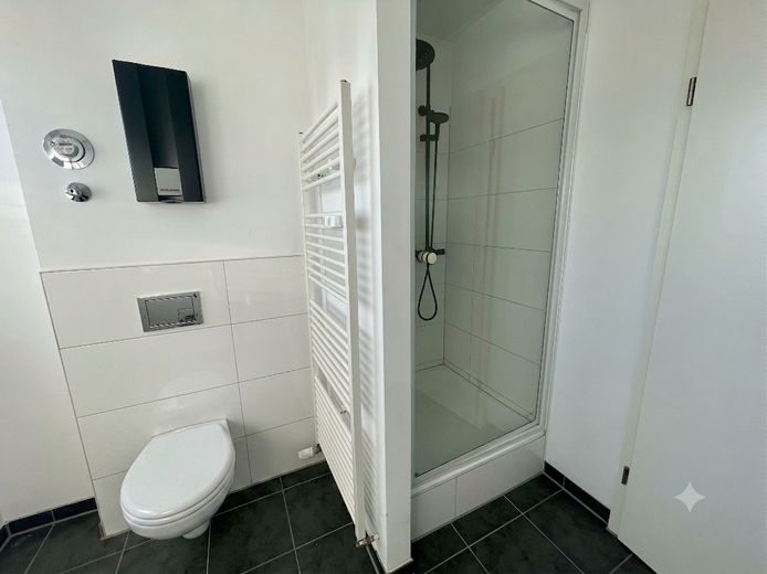Schicke 3-Zimmer-Wohnung in Krefeld Inrath-Kliedbruch – Bad