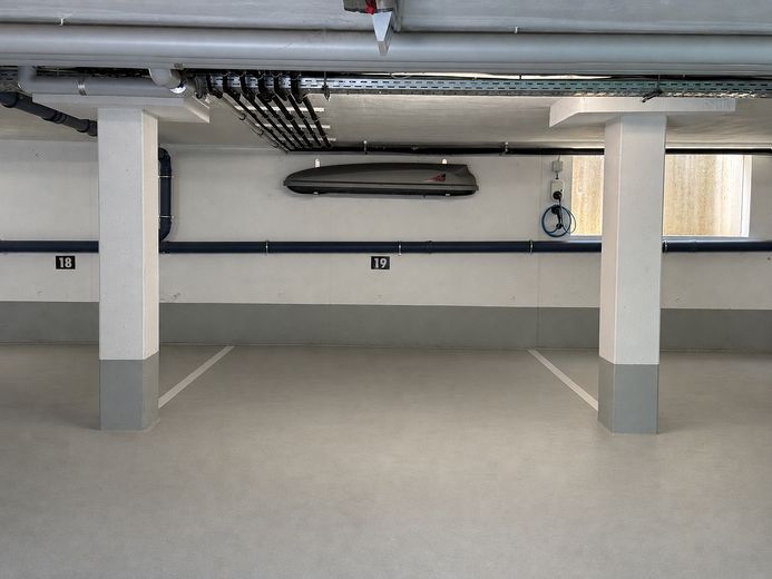 Exklusive 4-Zimmer-Penthouse-Wohnung in der Stadtmitte Offenburg – großer Tiefgaragenparkplatz 19