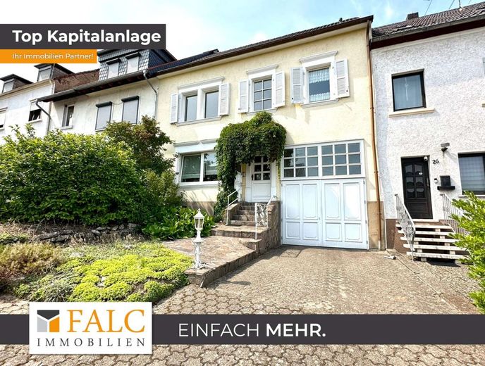 Sonnenhelles Zweifamilienhaus mit separatem Werkstattgebäude! – IMG_1022