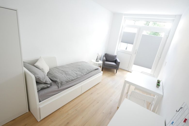 Für Studenten & Praktikanten - Modern möbliertes Zimmer in 2er-WG – UNI-Nähe Stuttgart-Büsnau – Foto 4