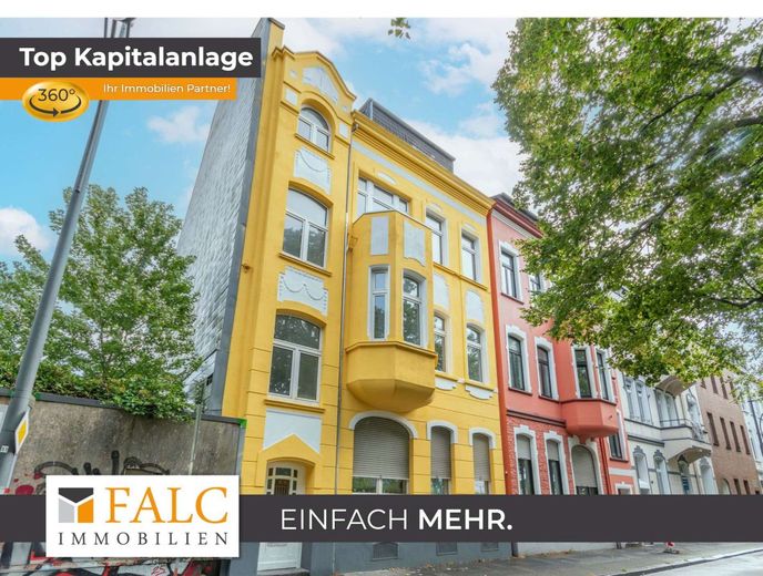 Charmantes Mehrfamilienhaus mit Entwicklungspotenzial – Außenansicht
