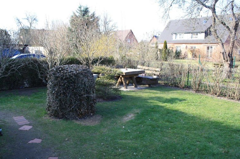 HORN IMMOBILIEN ++ Rechlin an der Müritz vermietetes Mehrfamilienhaus zu verkaufen – Grundstück