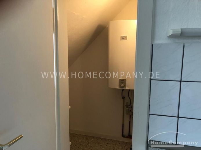 Bel appartamento di 2 locali, 4° piano, arredato, vicino all'università. – 89a4b2222d41312ebcfef36088001af47fc7c278.jpg