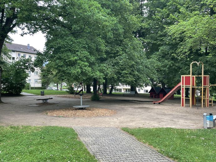Spielplatz vor dem Hauseingang