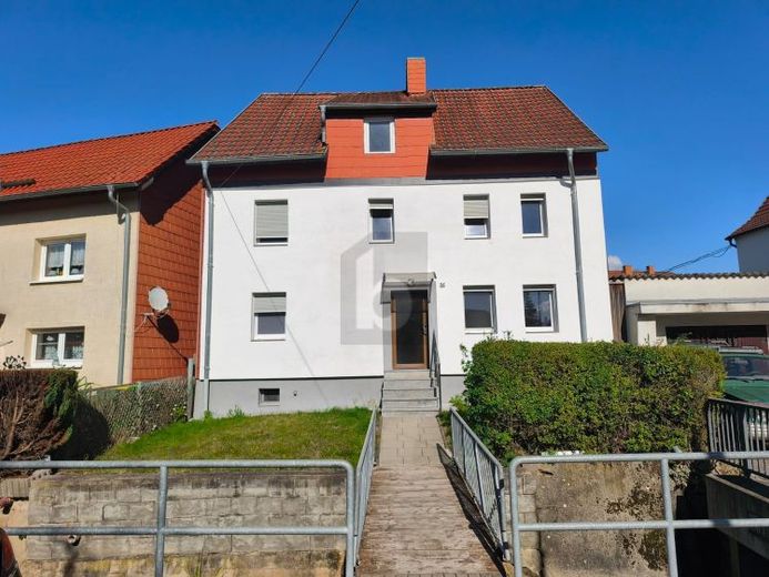 FAMILIENFREUNDLICH, SANIERT UND MIT STIL – Foto 1