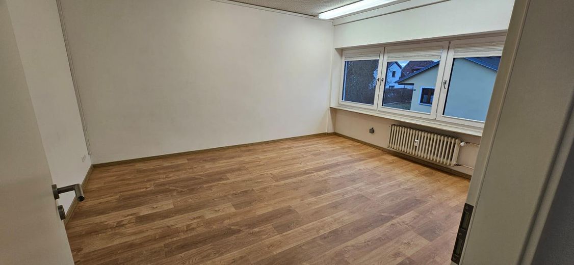 WG-Zimmer Nähe Bahnhof Furth – Zimmer 3