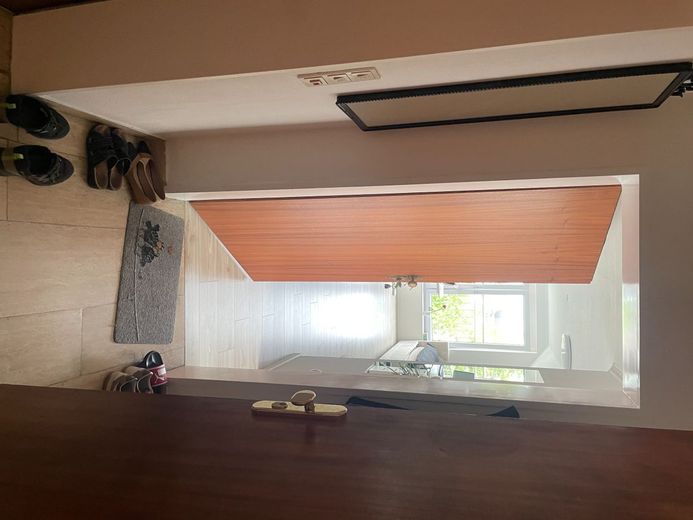 Charmante, modernisierte Ein-Zimmer-Dachgeschosswohnung in Toplage – Eingang