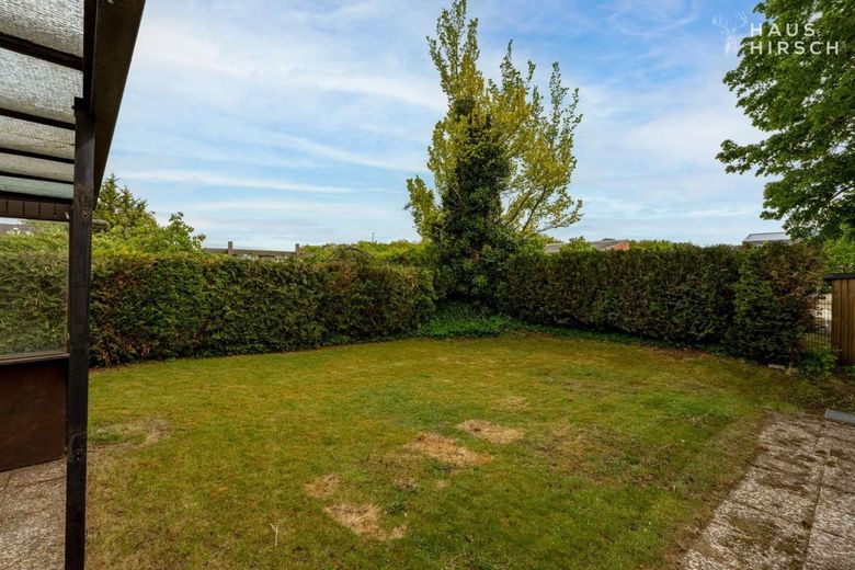 Familienfreundliches, gut geschnittenes Haus in Boostedt – Garten