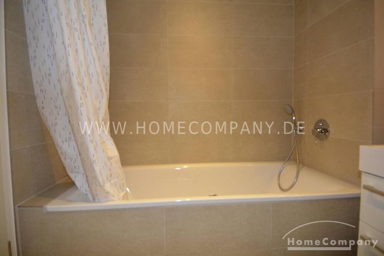 Hochwertige Neubauwohnung in Berlin Moabit, möbliert – ae566f5f3d8fa772ad47e976a7d0b5246d6eb576.jpg