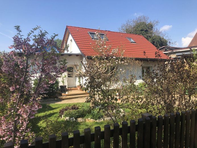 Einfamilienhaus in Neuenhagen – Foto 1