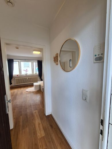 Bezugsfertiges 1-Zimmer-Apartment mit Einbauküche in Köln-Ehrenfeld – 28 m² – Foto 8