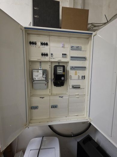 Schaltschrank