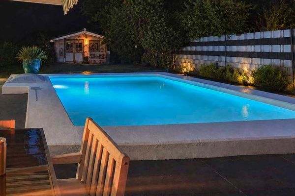Holiday vibes with a pool - charming semi-detached house with great attention to detail