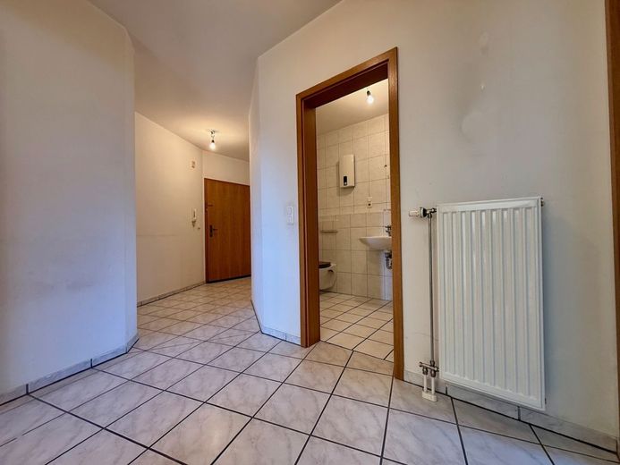 Fröndenberg-Ardey: Eigentumswohnung mit Balkon und Stellplatz zum Selberwohnen oder als Renditeobjekt! – Diele