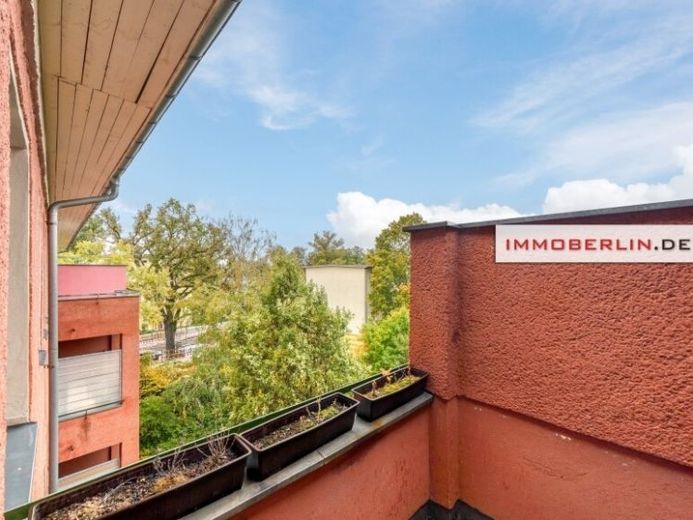 IMMOBERLIN.DE - Plänterwald'da güneş balkonlu aydınlık 3 odalı daire – Fotoğraf 1