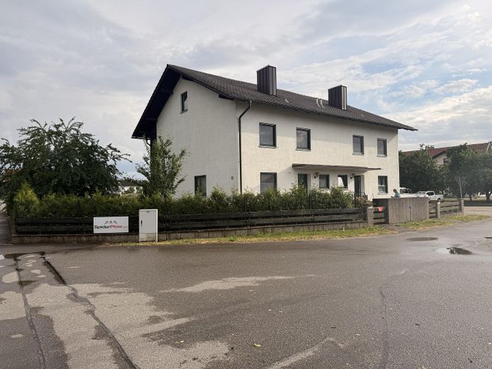 Haus seitlich