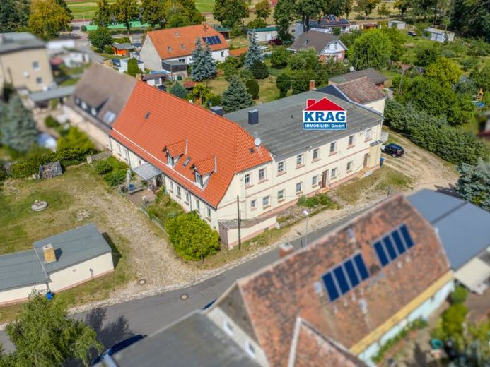 ++ KRAG Immobilien ++ 5 unità abitative nella zona tutelata come monumento | ca. 443 m² abitativi | Magazzino ed edifici accessori | affittato – Foto 1