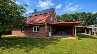 FAMILIENHAUS MIT WOHLFÜHLFAKTOR – 1787770483_700b8b6.jpg
