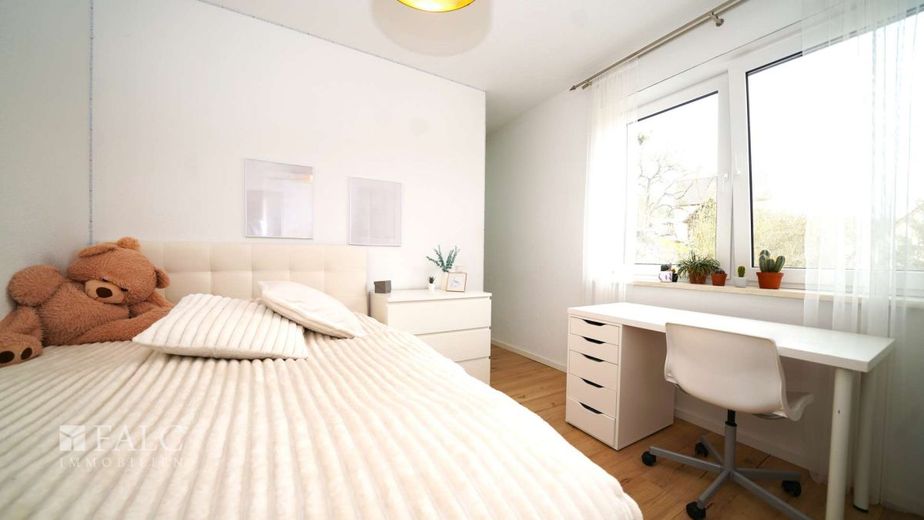 Exklusives Neubau-3-Familienhaus! Effizienz trifft auf hochwertige Wohnqualität! - FALC Immobilien – Kinderzimmer OG