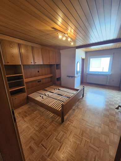 Idar-Oberstein Stadteil - viel viel Haus fürs Geld..und jede Menge Grün drum rum – HB7 Schlafzimmer 1 EG