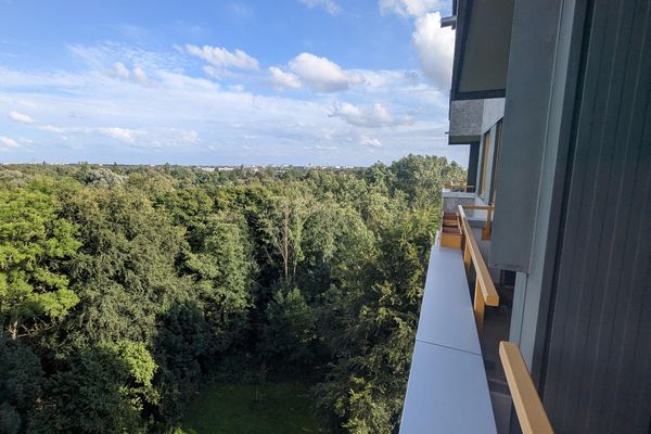 Appartement calme de 2 pièces avec vue dégagée sur la verdure – idéal pour célibataire