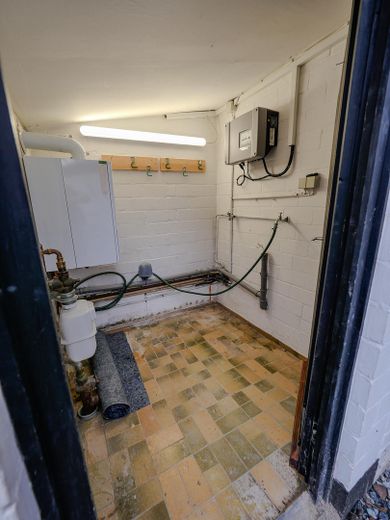 Abstellkammer Haustür