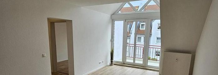 Schöne 2-Zimmer Wohnung in begehrter Lage von Fürth-Burgfarrnbach