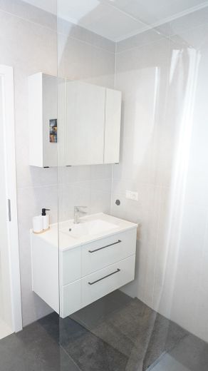 Vollmöblierte 2-Zimmer-Neubauwohnung im Erdgeschoss – Foto 17