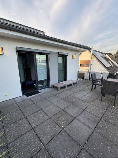 Großzügige Dachterrasse 