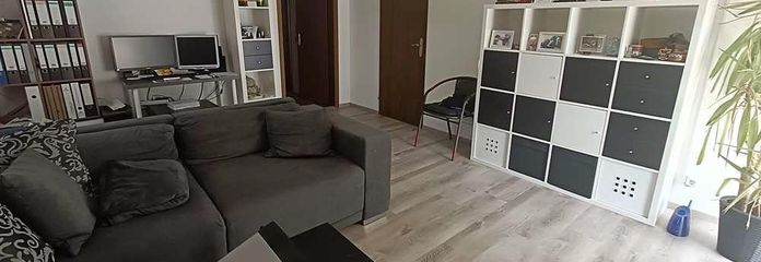 4 Zimmer Wohnung in Ergoldsbach - keine Maklerprovision – Wohnzimmer