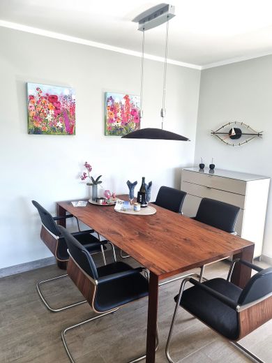 Lüks daire, Timmendorfer Strand'ın merkezinde, 3 oda, 123 m², yeraltı otoparkında park yeri – Essbereich