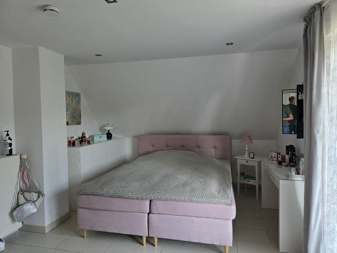 Тихий и очень ухоженный частный дом в центре Бёнена – Elternschlafzimmer OG